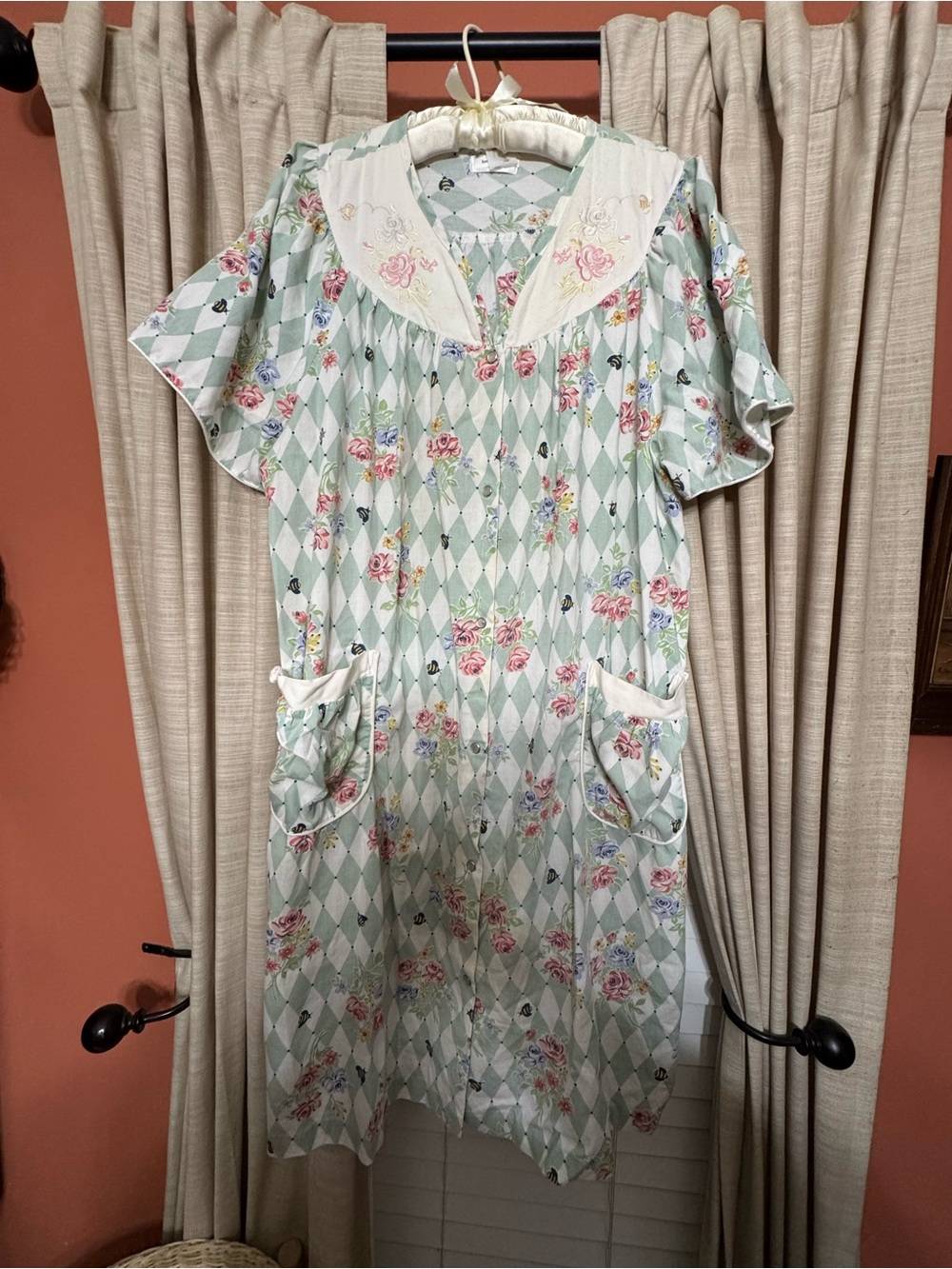 Vintage-Inspired Floral Robe in Mint Green with Embroidered Yoke